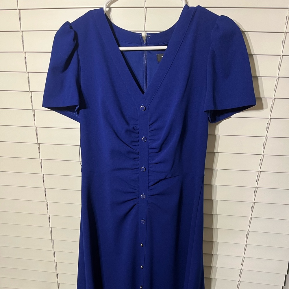 Women’s sz 2 DKNY Midi Dress